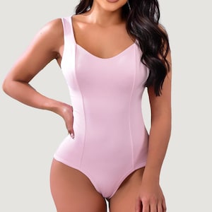 Women&#39;s Bodysuit – Essential Must-Have Layering Piece, Lined, Elastic & Soft Spandex for Ultimate Comfort.