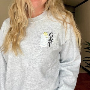 Gin and Tonic Sweatshirt | G&T Sweatshirt Crewneck | Gin Tonic Long Sleeve Top | Cocktail Theme | Trendy Unique Gift | Party Drink Shirt