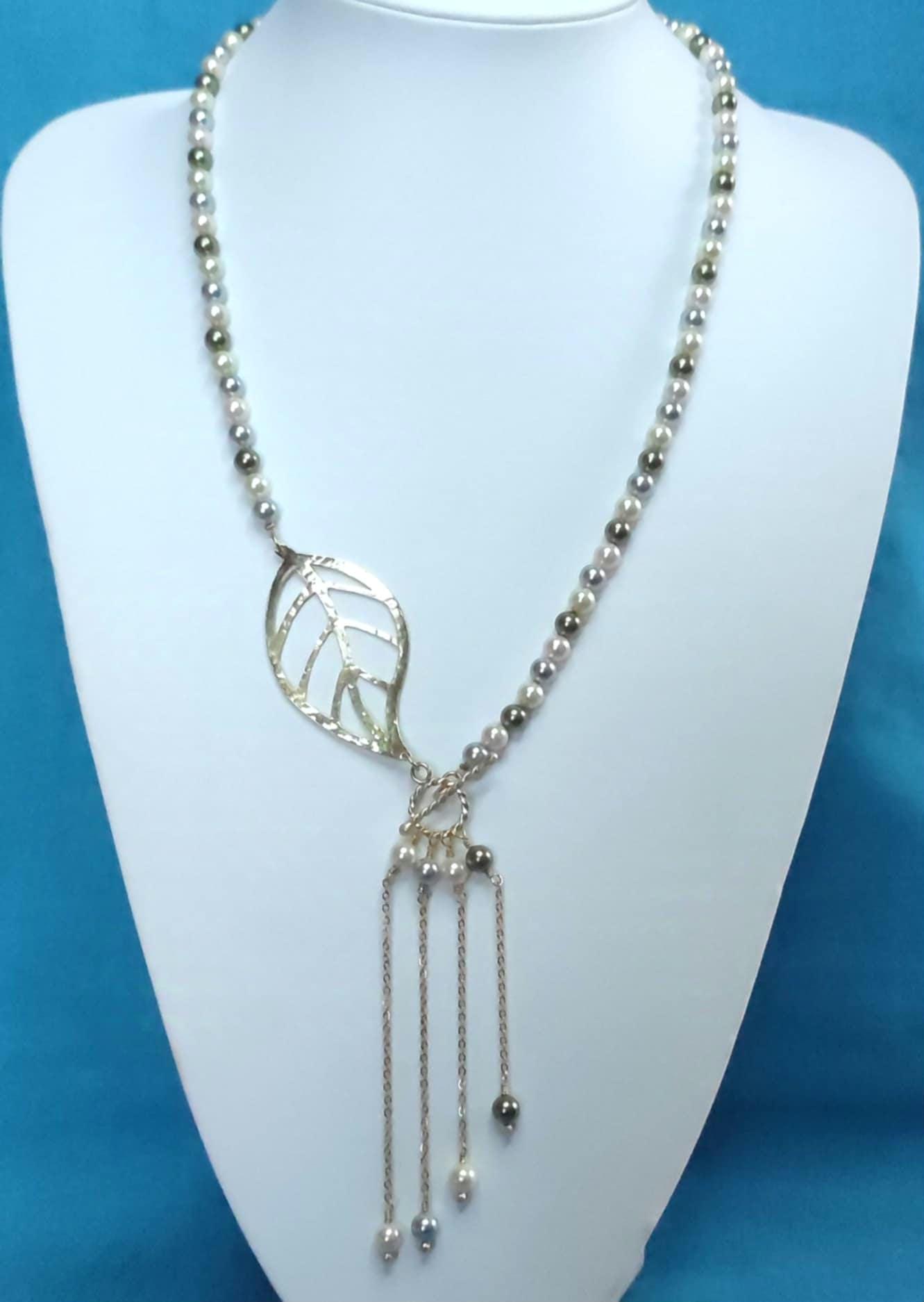 Collana di perle bianche madreperla - Italia Collana di perle bianche madreperla - Italia