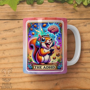 ADHS Tasse - Lustige ADHS Eichhörnchen Tarotkarte - ADHS Geschenke für Erwachsene, Neurodiversent Geschenke, Adhd Selfcare, Adhd Meme, psychische Gesundheit