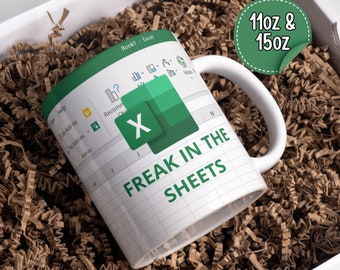 Excel Freak in the Sheets Tasse – weiße Tabellenkalkulationstasse – Geschenkidee für Kollegen, Buchhalter, Chefs, Freunde