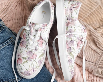 Women’s lace-up canvas shoes