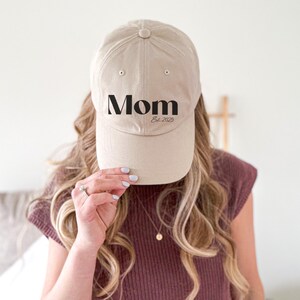 Custom Embroidered Hat, Personalized Date, Matching Vintage Baseball Cap, Gift for New Dad-Mom, Pregnancy Anouncement,Dad Hat custom