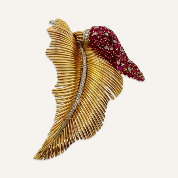 1940s Deco 18k Gold Leaf With Ruby and Diamond Sp… - image 3