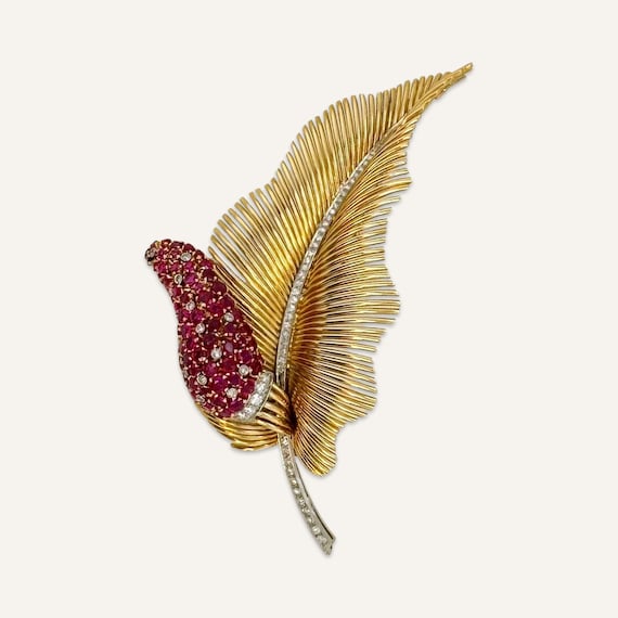 1940s Deco 18k Gold Leaf With Ruby and Diamond Spa