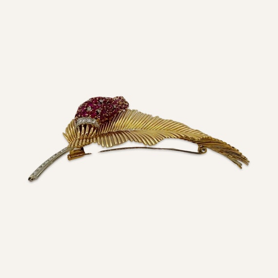 1940s Deco 18k Gold Leaf With Ruby and Diamond Sp… - image 6