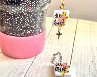 Dije de vaso con cruz: accesorio cristiano de la Copa Stanley de oro y plata