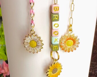 Sunflower Tumbler Charm: Personalized Beaded Stanley Cup Accessory