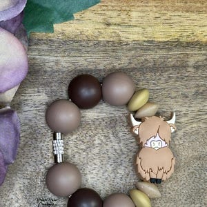 Highland Cow Cup Handle Charm | Bag Charm