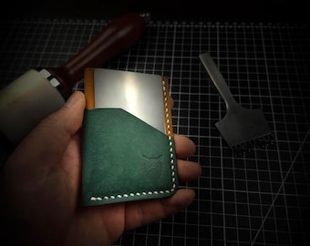 Handcrafted Minimalist Leather Wallet – Italian Veg-Tanned Leather Slim Card Holder