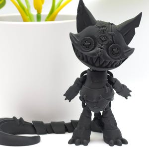 3D Printed Articulated Stuffed Cat: Eerie Gothic Halloween Decor