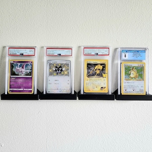 Archivo STL de visualización de tarjetas graduadas TCG montado en la pared / Descarga digital imprimible en 3D para PSA, Cgc y cargadores superiores