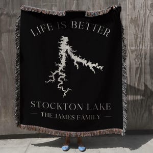 Couverture tissée personnalisée, cadeau héritage de maison de famille au bord du lac, cadeaux personnalisés décoration de maison au bord du lac, couverture vie au bord du lac, décoration de maison de plage, cabane de famille