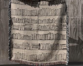 Book Lover's Woven Blanket: Cozy Custom Booklovers Gift, Unique Decor for Library, Bookshelf Pattern Book Nook Blanket