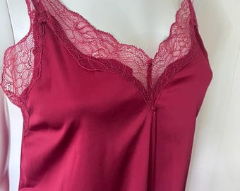 Classic Beauty silky lingerie dress nightgown sleepdress nightdress sexy beaitiful lace gift for wife girlfriend anniversary birthday bridal
