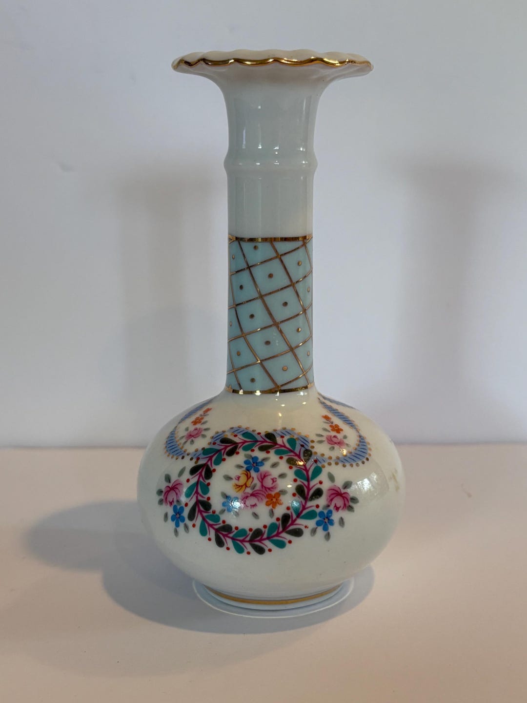 Vintage Porcelain Bud Vase by Nantucket. 5.25” H. Hand Painted Delicate ...