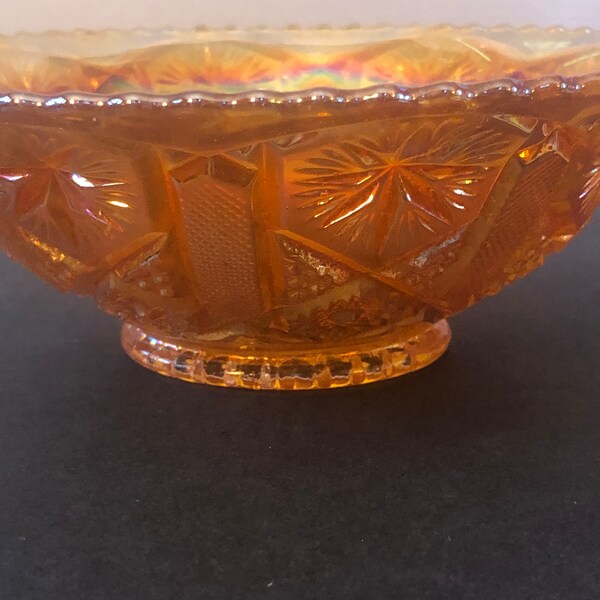 Vintage Imperial Carnival Glass Bowl.