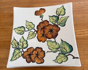 Vtg Jolecco Studio Ceramic Trivet Tile Handcrafted Art Pottery Footed Floral 7 Inch