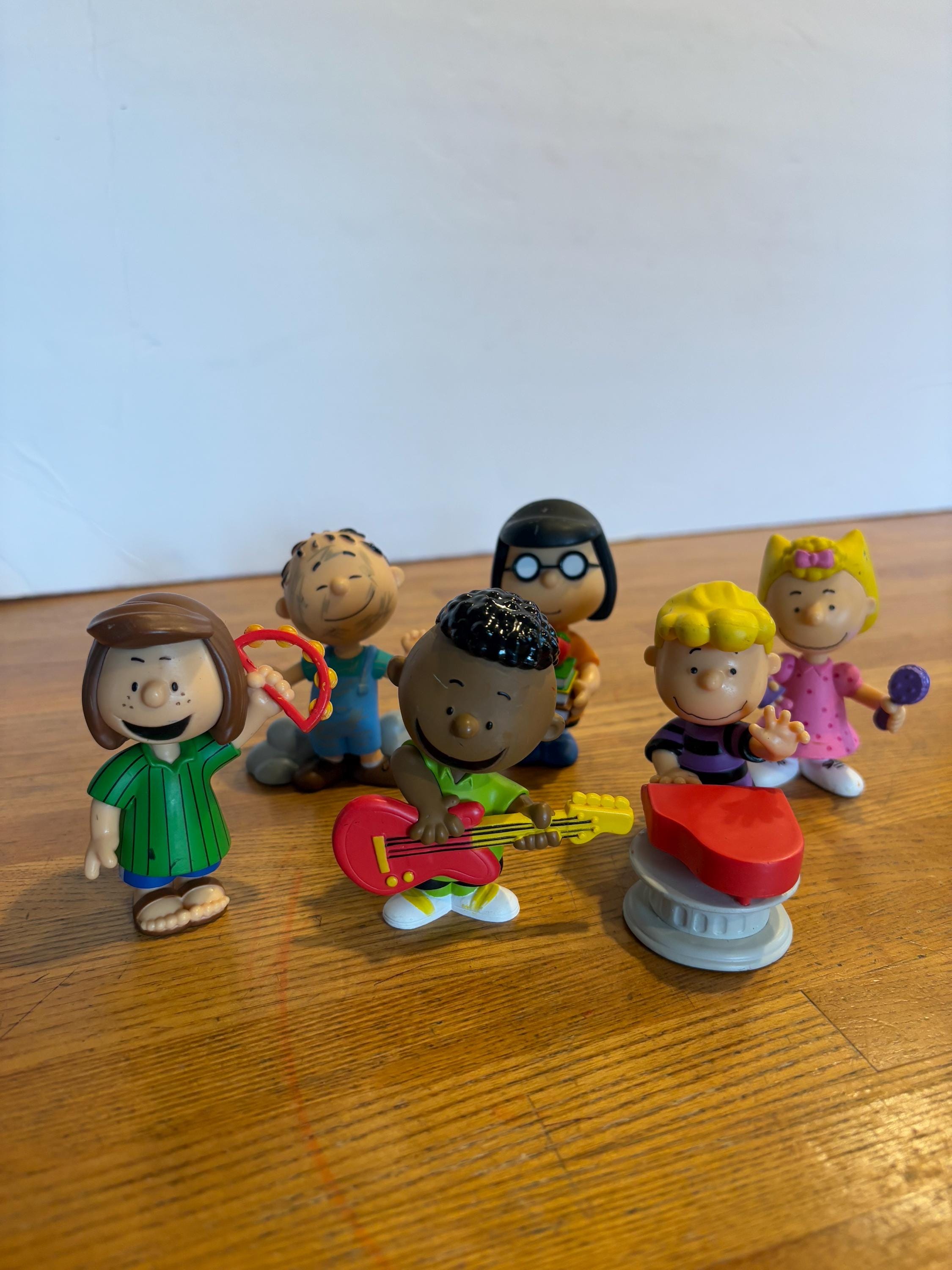 Peanuts Figurines UK