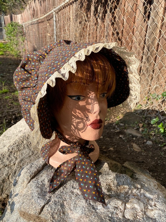 1960s brown floral bonnet, lace trim