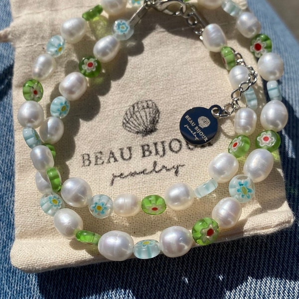 Collier de perles pour femmes, fait main en France avec perles d'eau douce et Millefiori vert et blue, bijoux pour fille, cadeau pour elle