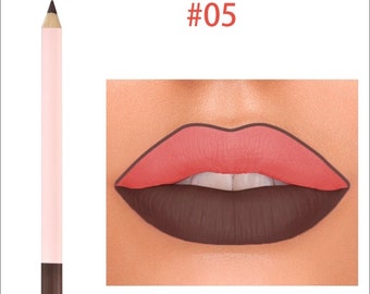 Lip Liner / Deep Brown / Creamy Lip Liner