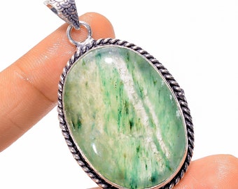 Green Aventurine Pendant, Green Stone Pendant, 925 Sterling Silver Pendant, Statement Pendant, Handmade Jewelry, Christmas Gift Jewelry