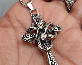 Dragon Medallion Pendant: Psychic Power Amulet