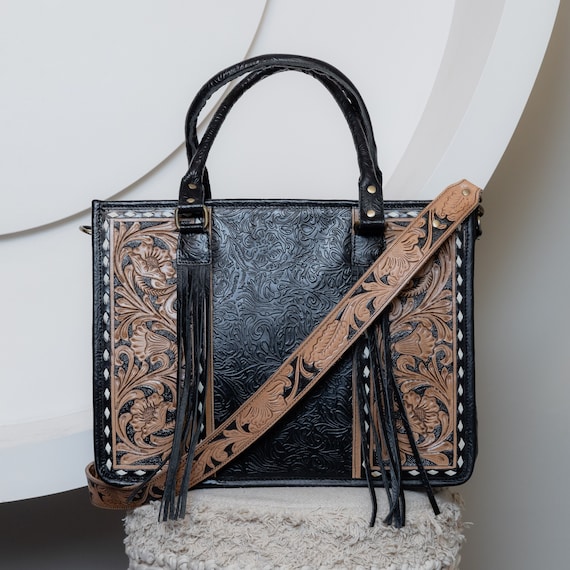 Bestseller purse hotsell
