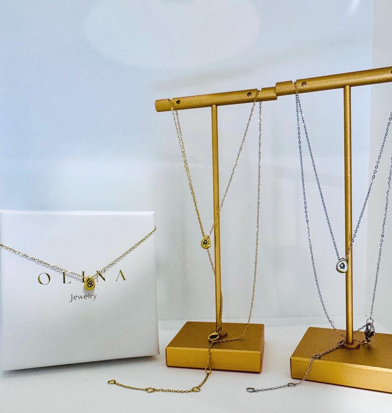 18K Gold Minimalist Tiny Water Drop Pendant Necklace, Tiny Charm