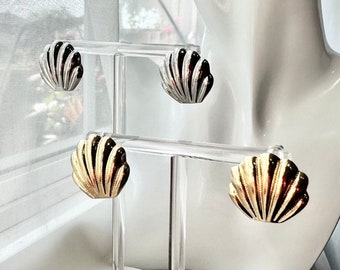 Pendientes de oro de 14 quilates con forma de concha marina, pendientes de oro con forma de concha, pendientes llamativos de verano, regalo de pendientes para ella.