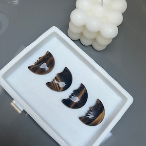 Tigers Eye Moon, Crystal Moon