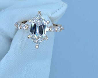 Hexagon Cut 2 Carat Lab Grown Diamond Engagement Ring | Hidden Halo, Gold
