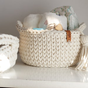 Crochet Diaper Basket in Natural Color made of 100% Cotton Cord Storage Basket, Neutral Nursery Decor, Baby Accessories, Baby Shower Gift, Mom To Be Gift, New Parents Gift, Changing Basket, Changing Table Storage, Napkin Storage, Baby Toys Storage