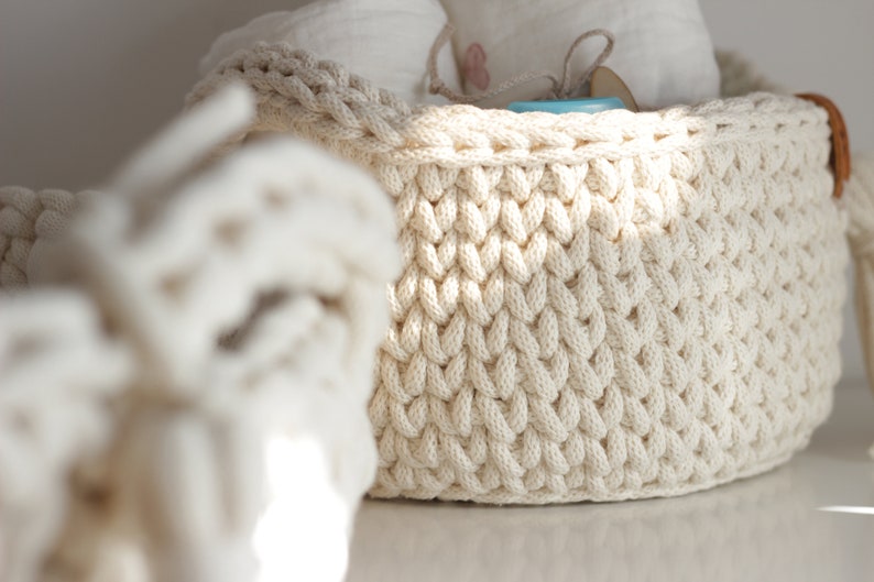 Crochet Diaper Basket in Natural Color made of 100% Cotton Cord Storage Basket, Neutral Nursery Decor, Baby Accessories, Baby Shower Gift, Mom To Be Gift, New Parents Gift, Changing Basket, Changing Table Storage, Napkin Storage, Baby Toys Storage