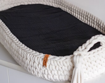 Panier à langer avec matelas de couleur blanc naturel, panier à langer au crochet, matelas à langer, table à langer, accessoires pour chambre de bébé