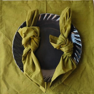 100 Pack Olive Green Napkin,cotton napkins, bulk cotton napkins wedding table green color napkins washable napkins green napkins sets