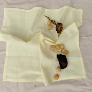 200 Pack Yellow pestal cotton napkins cocktail napkins bulk cotton napkins wedding table yellow color napkins washable napkins mother&#39;s day