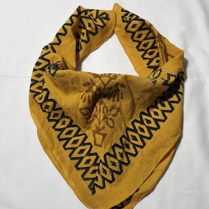 Hand Block Print Cotton Bandana: Boho Style - 21x21 Inch