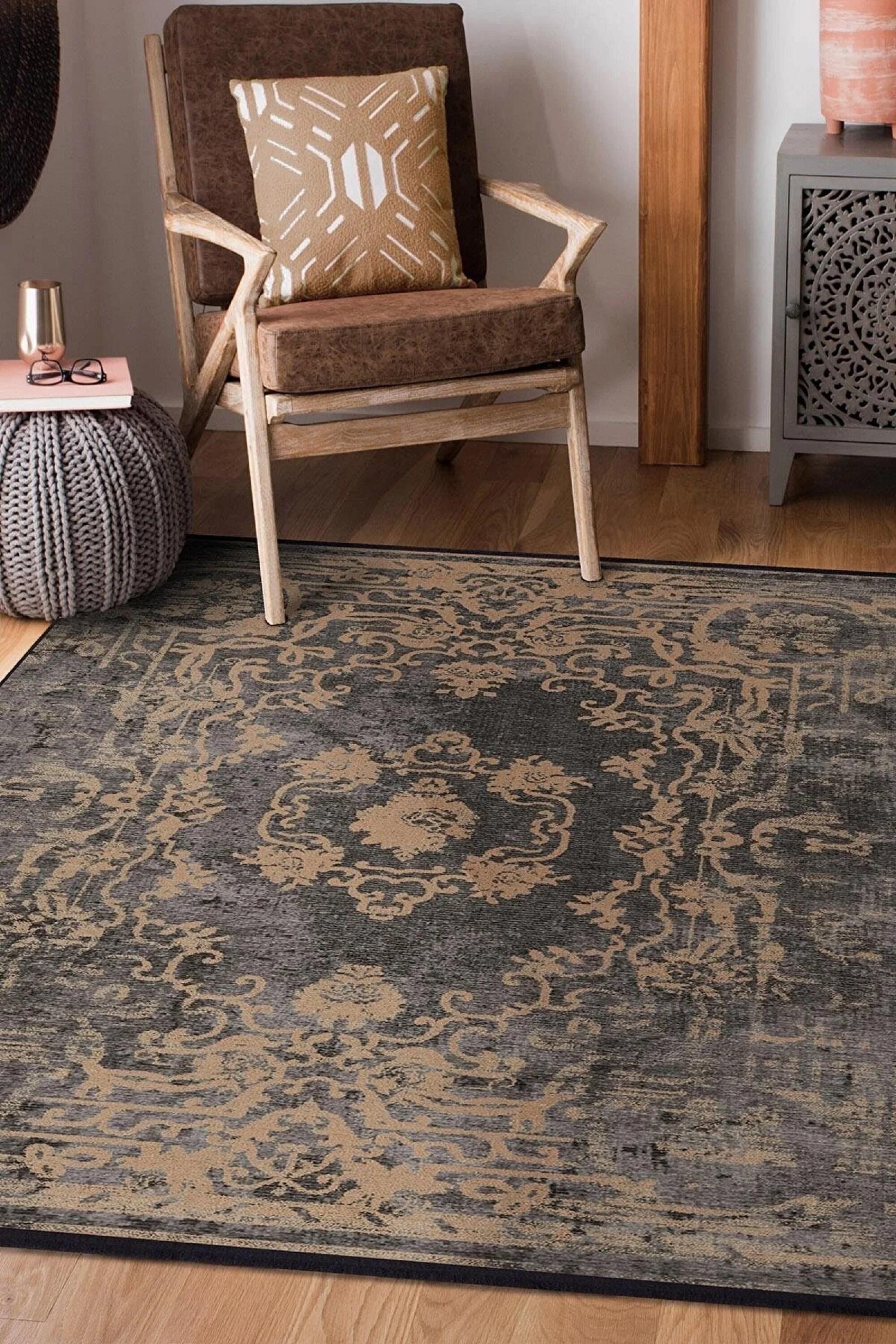 Gold and Black Rug Simple Black Rug Vintage Black Rug 3x8 Etsy