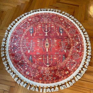 Red Floral Round Rug: Vintage Style Area Carpet with Tassels