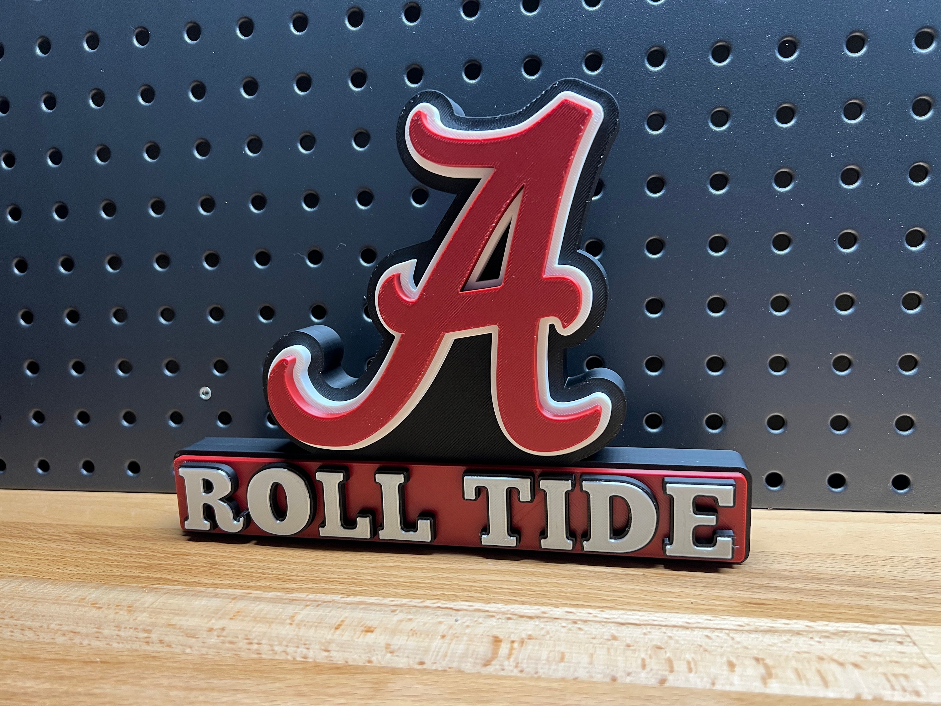 Alabama Crimson Tide Logo Shelf / Desk Art