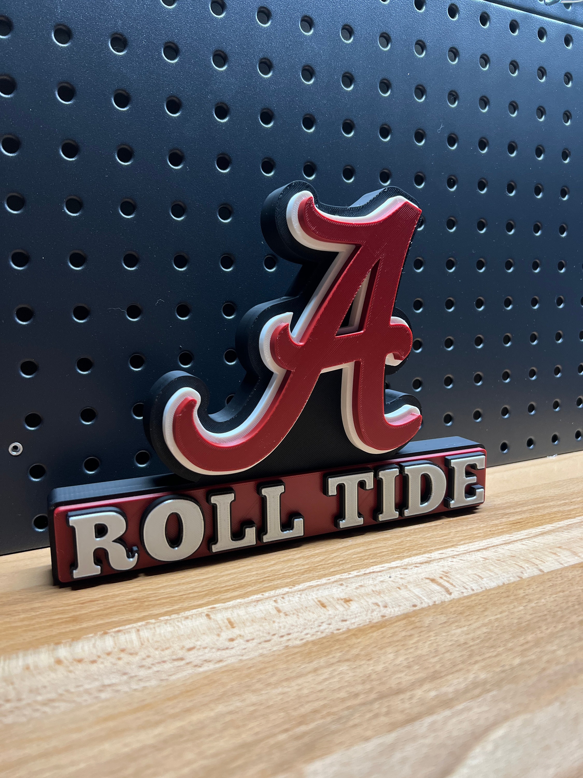 Alabama Crimson Tide Logo Shelf / Desk Art