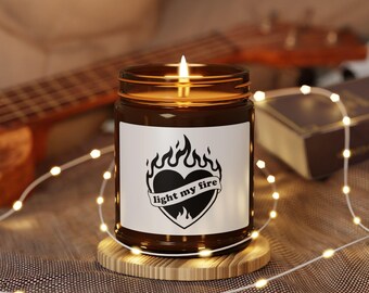 Zünd mein Feuer an| Flammendes Herz Liebe Kerze | Valentinstag Geschenk | Bernsteinfarbene Sojakerze im Glas