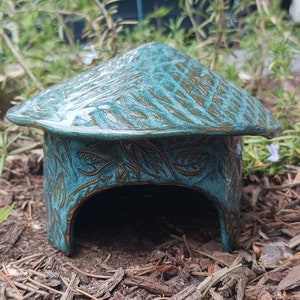 Toad House, Ceramic