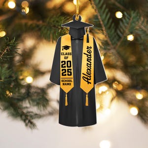 Personalized Graduation Ornament, 2025 College Graduation Ornament, School Graduation Ornament Gift, High School Graduation Gift, Grad Gift