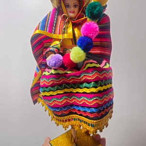 Traditional Peruvian Dolls. Peruvian Barbie Doll. Handmade Typical Dolls. Home Decor. Birthday Gift. Gift for Her. Vintage Ethnic Style.
