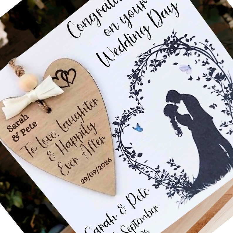 Luxury Wedding Day Card with Removeable Engraved Keepsake , Personalised Wedding Day Card, Handmade Card, Custom Greetings, Couples Keepsake immagine 2