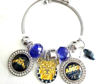 North Carolina A&T Aggies Custom Made 7.5 Inch 3 Charm Bracelet Charm HBCU Collegiate Black College Charm Bracelet Go Aggies