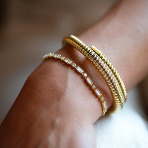 Gold Filled Bangle Bracelet: Hypoallergenic, Tarnish-Resistant, Stackable